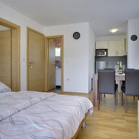 Apartments Kralj Μεντουλίν Εξωτερικό φωτογραφία