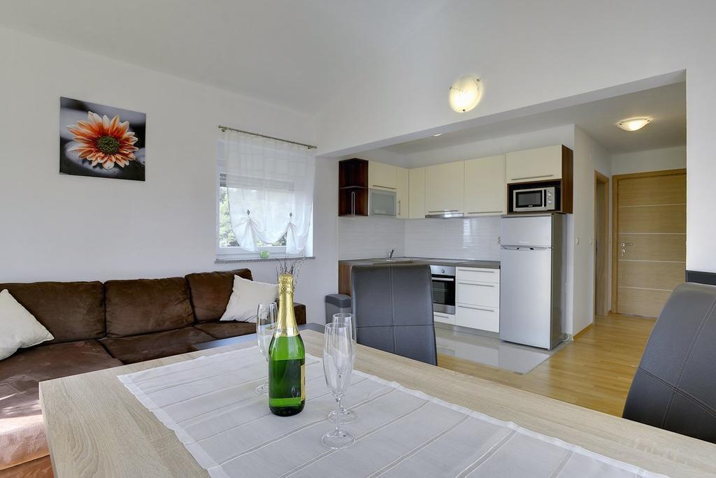 Apartments Kralj Μεντουλίν Εξωτερικό φωτογραφία