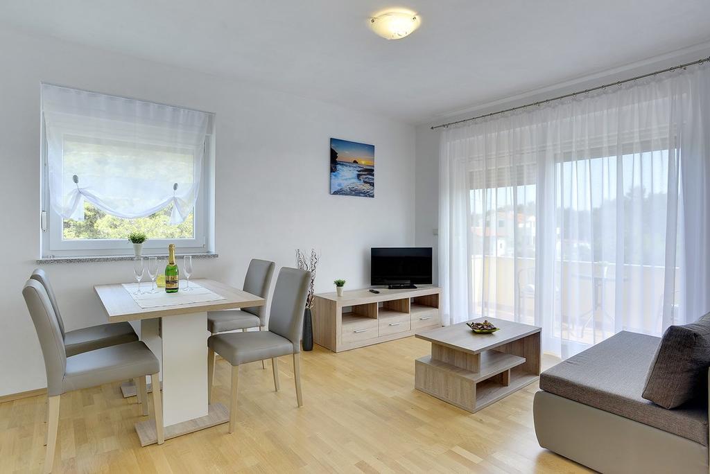 Apartments Kralj Μεντουλίν Εξωτερικό φωτογραφία